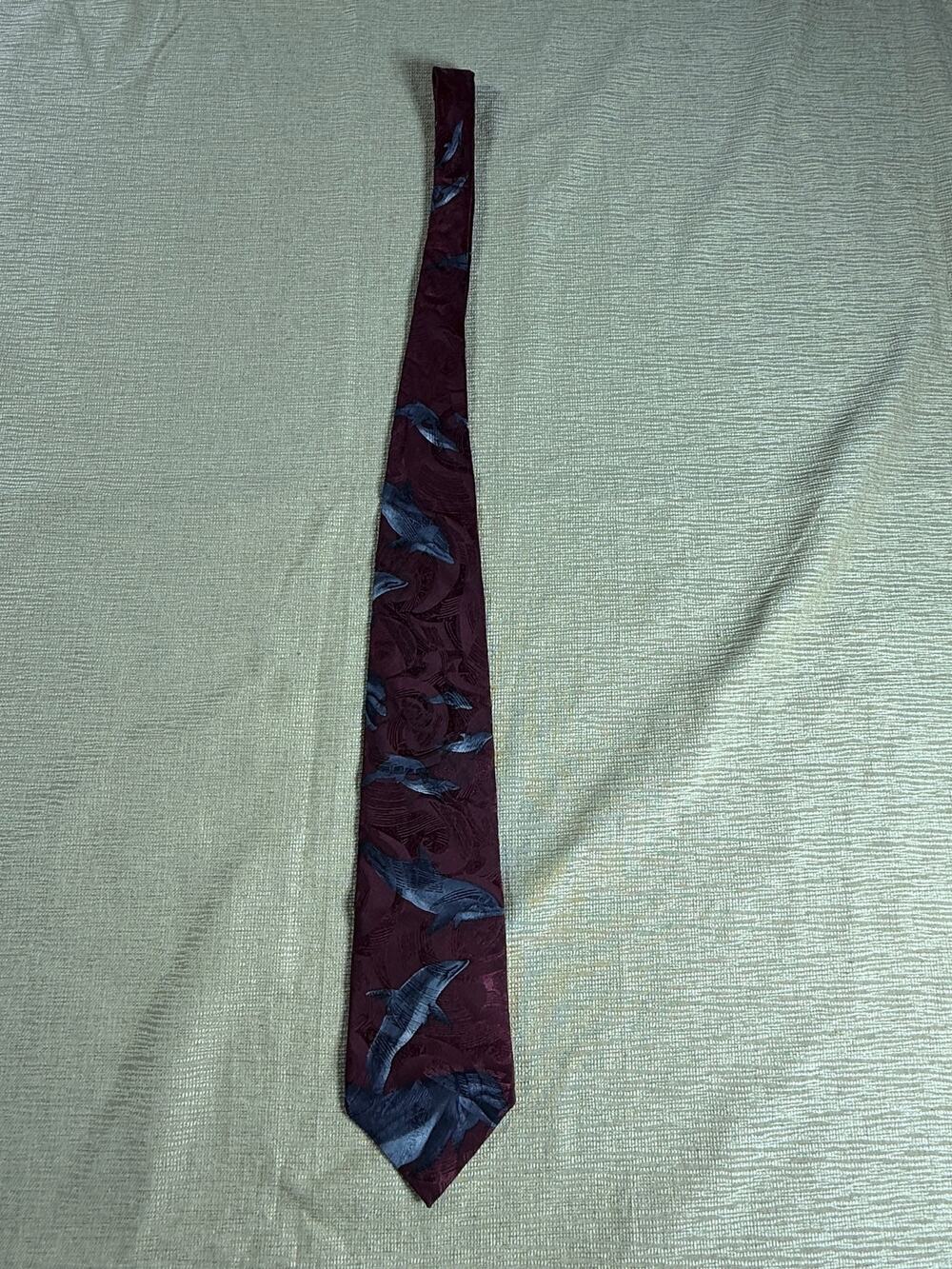 Wembley Endangered Species Men’s Shark Tie Burgundy Blue Novelty Wildlife